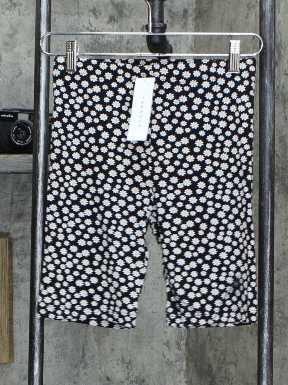 Nwt Topshop Daisy Bike Shorts 14T06Smon